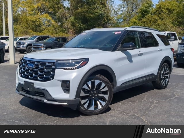 2025 Ford Explorer Platinum AWD