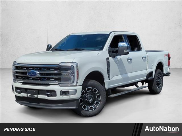 Star White Metallic Tri-Coat 2024 Ford F-250 Super Duty Platinum Crew Cab 4WD Pickup Truck Four-Wheel Drive Automatic