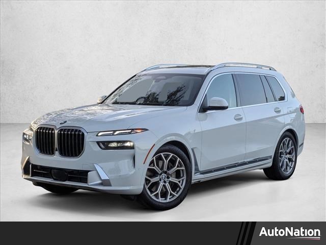 2025 BMW X7 xDrive40i AWD