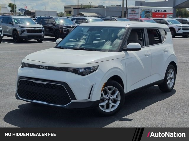 2023 Kia Soul LX FWD