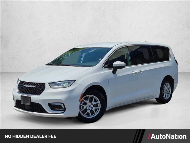 Bright White Clearcoat 2023 Chrysler Pacifica Minivan Front-Wheel Drive 9-Speed Automatic