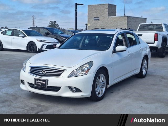 2015 INFINITI Q40 3.7 RWD