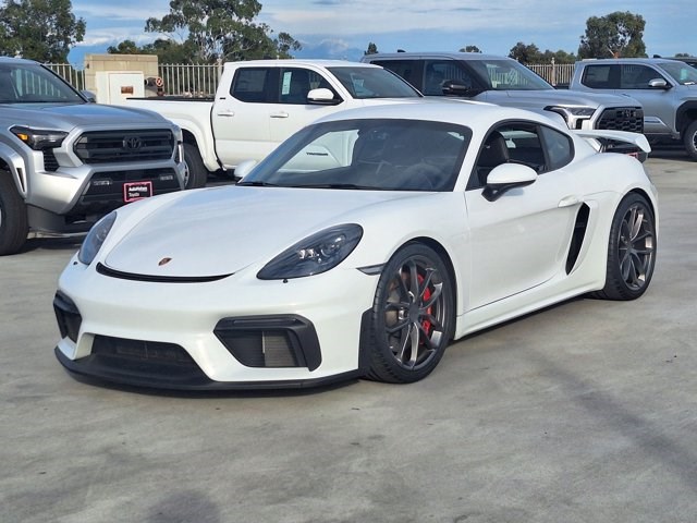 2020 Porsche 718 Cayman GT4 RWD