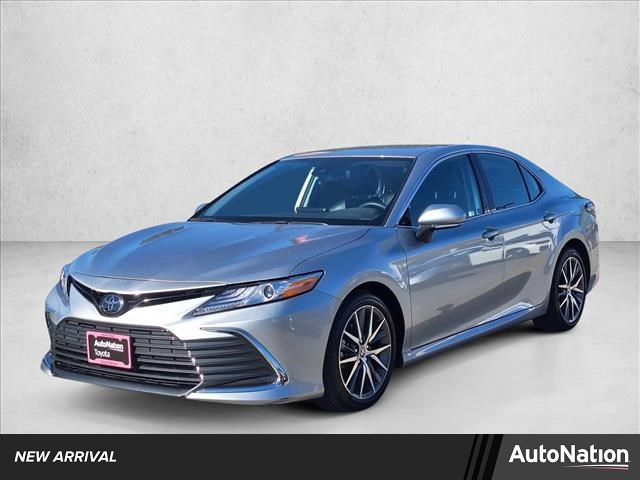2024 Toyota Camry XLE FWD