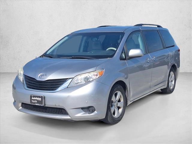 2012 Toyota Sienna LE 7-Passenger