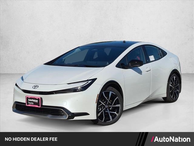 White (Wind Chill Pearl) 2027 Toyota Prius Plug-In Hybrid Hatchback Front-Wheel Drive Automatic