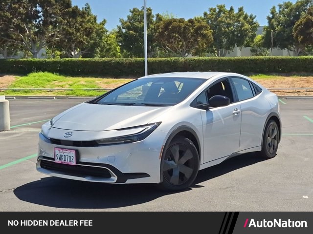 2026 Toyota Prius Plug-In Hybrid SE FWD