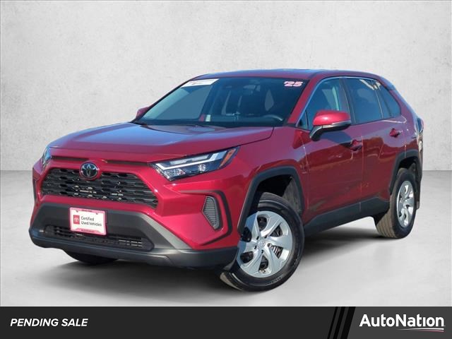 2025 Toyota RAV4 LE FWD