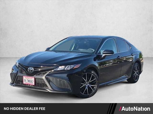 2024 Toyota Camry SE FWD
