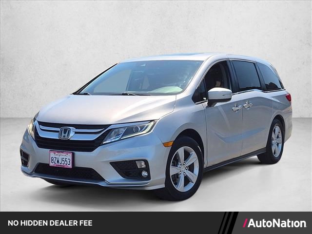 Lunar Silver Metallic 2018 Honda Odyssey Minivan Front-Wheel Drive Automatic