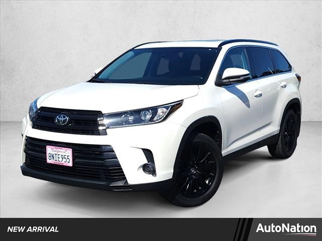 White (Blizzard Pearl) 2019 Toyota Highlander SE AWD SUV / Crossover All-Wheel Drive Automatic