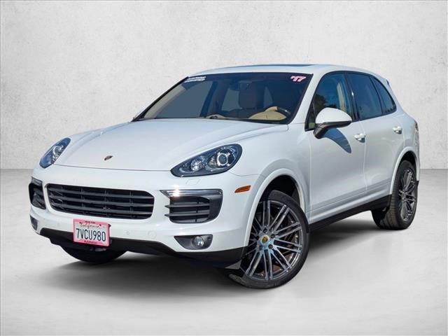 White 2017 Porsche Cayenne Platinum Edition AWD SUV / Crossover All-Wheel Drive Automatic