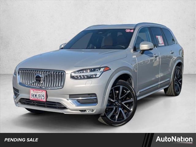 Silver/Gray 2024 Volvo XC90 B6 Ultimate Bright Theme 7-Passenger AWD SUV / Crossover All-Wheel Drive Automatic
