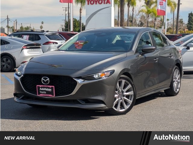 2024 Mazda MAZDA3 2.5 S Preferred Sedan FWD