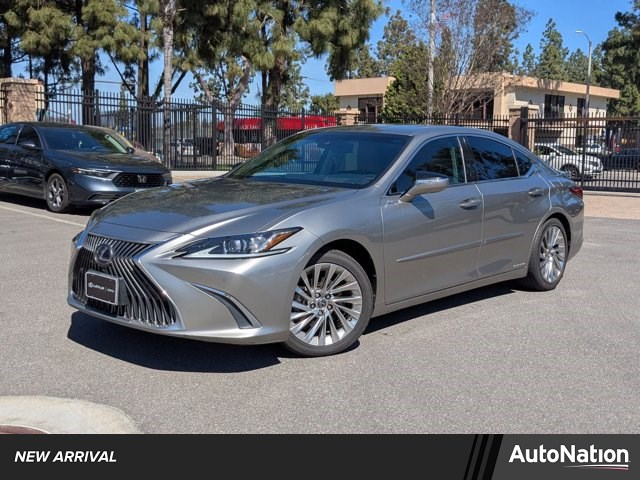 2019 Lexus ES Hybrid 300h Luxury FWD