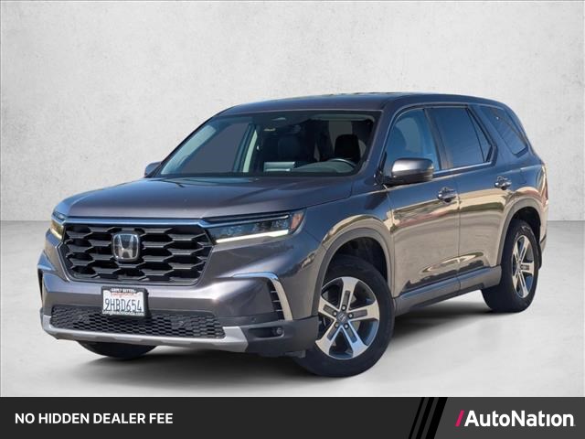 Gray (Modern Steel Metallic) 2023 Honda Pilot SUV / Crossover Front-Wheel Drive Automatic