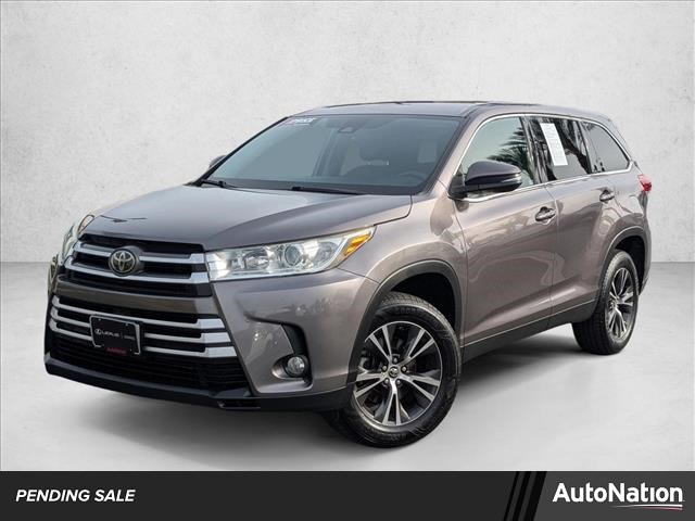 2019 Toyota Highlander LE Plus FWD