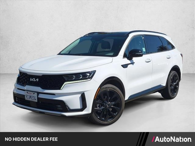 Glacial White Pearl 2022 Kia Sorento SUV / Crossover Front-Wheel Drive Automatic