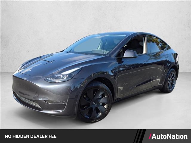 Silver 2024 Tesla Model Y SUV / Crossover Rear-Wheel Drive Automatic