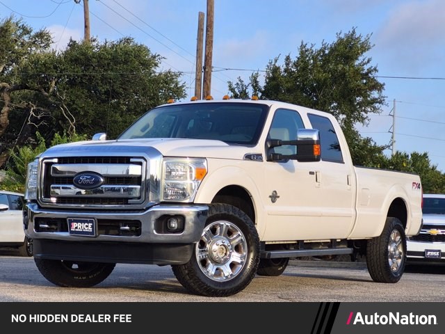 White Platinum Metallic Tri-Coat 2013 Ford F-350 Super Duty Pickup Truck Four-Wheel Drive 6-Speed Automatic