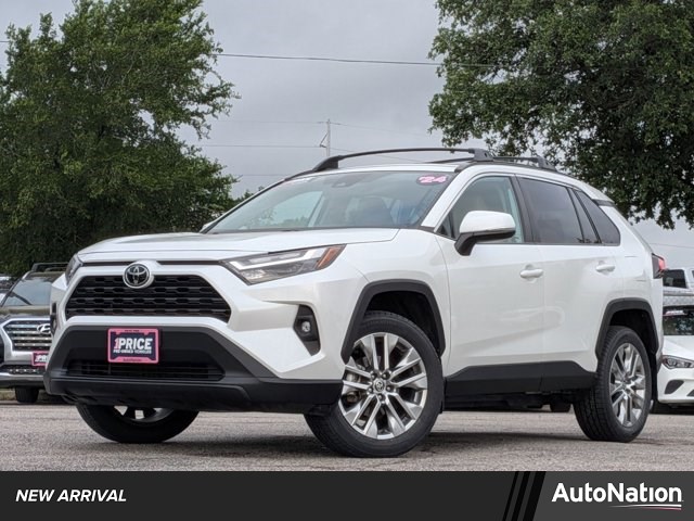 2024 Toyota RAV4 XLE Premium FWD