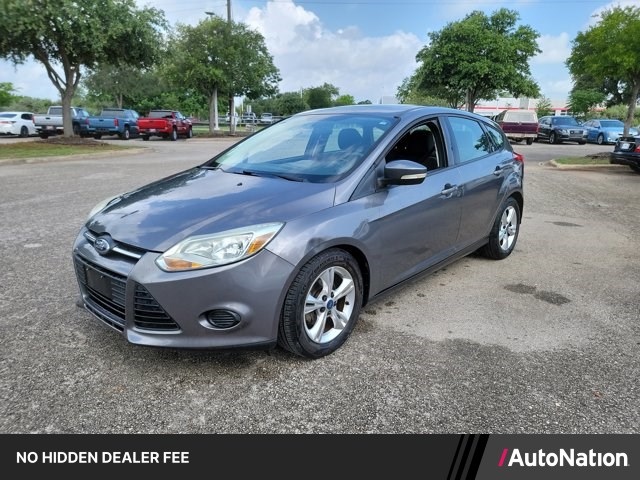 Gray (Sterling Grey Metallic) 2013 Ford Focus SE Hatchback Hatchback Front-Wheel Drive 6-Speed Automatic
