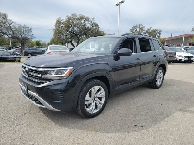 2022 Volkswagen Atlas SE FWD with Technology