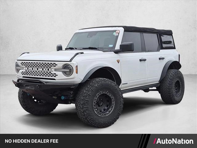 Oxford White 2022 Ford Bronco Badlands Advanced 4-Door 4WD SUV / Crossover Four-Wheel Drive 7-Speed Manual
