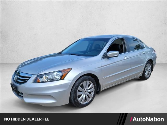 Silver/Gray 2012 Honda Accord Sedan Front-Wheel Drive 5-Speed Automatic