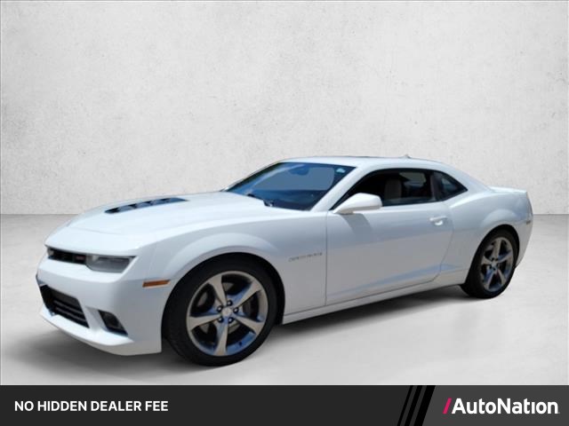 Summit White 2014 Chevrolet Camaro Coupe Rear-Wheel Drive 6-Speed Manual