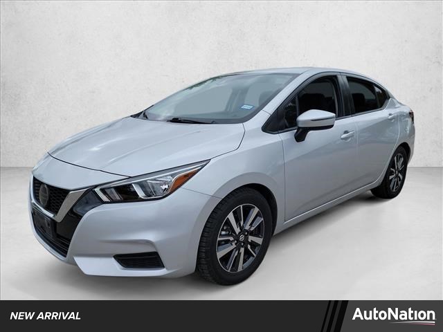 Brilliant Silver Metallic 2020 Nissan Versa SV FWD Sedan Front-Wheel Drive Automatic