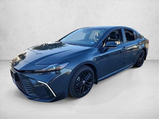 2025 Toyota Camry SE FWD