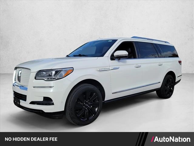  2023 Lincoln Navigator L Reserve 4WD   