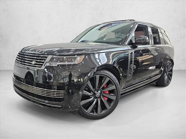2025 Land Rover Range Rover P615 SV AWD