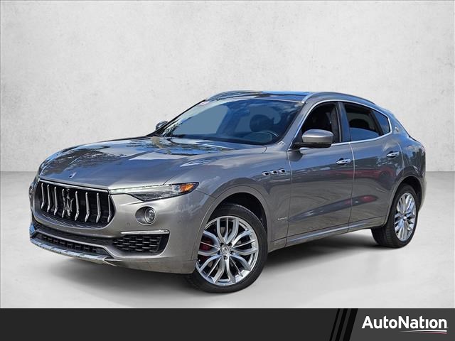 Bianco 2019 Maserati Levante GranLusso 3.0L AWD SUV / Crossover All-Wheel Drive Automatic