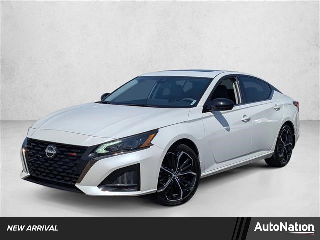 Pearl White Tricoat 2024 Nissan Altima 2.5 SR FWD Sedan Front-Wheel Drive Automatic