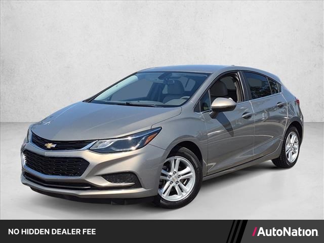  2017 Chevrolet Cruze LT Hatchback FWD   