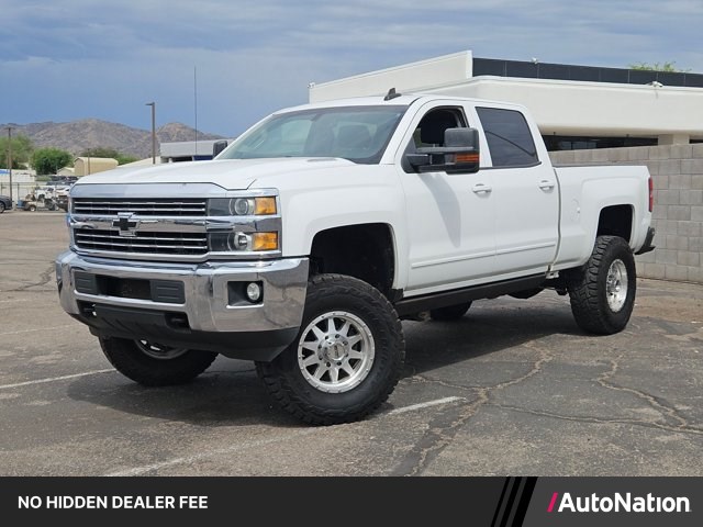  2015 Chevrolet Silverado 2500HD LT Crew Cab 4WD   