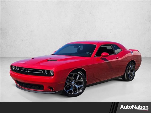 2015 Dodge Challenger SXT RWD