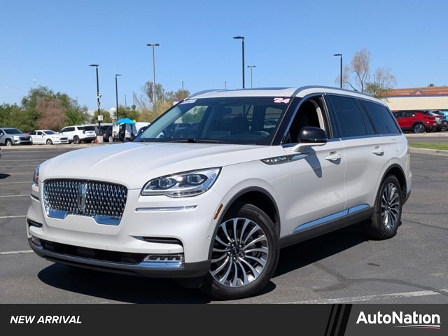 Ceramic Pearl Metallic Tri-Coat 2024 Lincoln Aviator Reserve AWD SUV / Crossover All-Wheel Drive Automatic