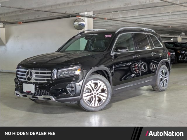 Night Black 2025 Mercedes-Benz GLB SUV / Crossover Front-Wheel Drive Automatic