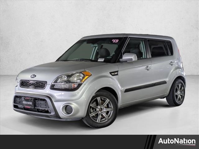 Bright Silver Metallic 2013 Kia Soul Base Wagon Front-Wheel Drive Automatic