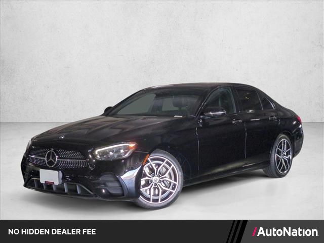 2022 Mercedes-Benz E-Class Negro Sedán Tracción en las cuatro ruedas Automática