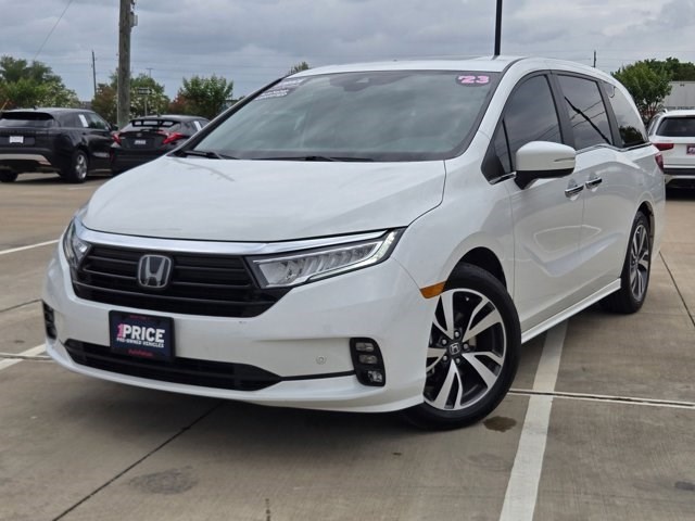 Platinum White Pearl 2023 Honda Odyssey Touring FWD Minivan Front-Wheel Drive Automatic