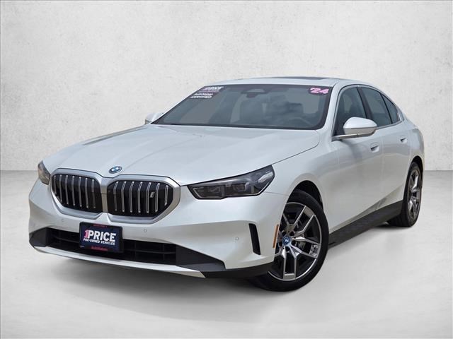 White 2025 BMW i5 eDrive40 FWD Sedan Rear-Wheel Drive 1-Speed Automatic