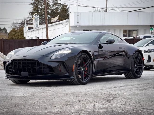 2025 Aston Martin Vantage Coupe RWD
