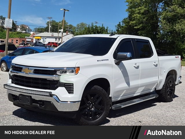 2023 Chevrolet Silverado 1500 LT Crew Cab 4WD