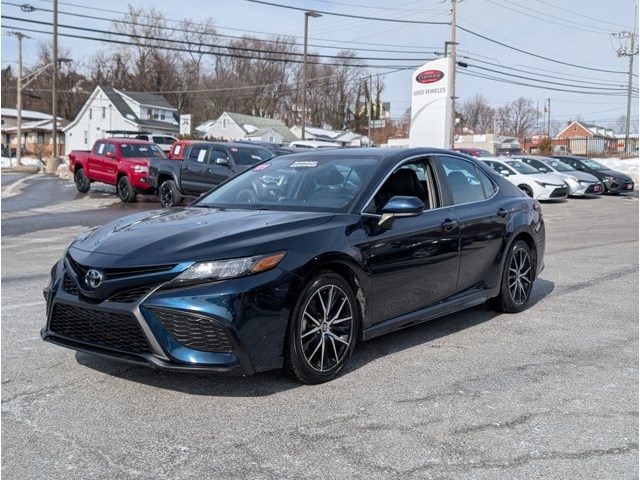 2021 Toyota Camry SE FWD