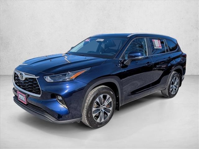 2025 Toyota Highlander XLE AWD
