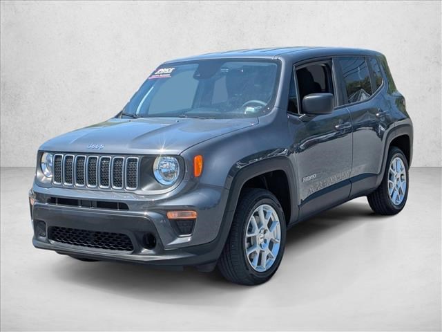 Graphite Gray 2023 Jeep Renegade Latitude 4WD SUV / Crossover Four-Wheel Drive 9-Speed Automatic